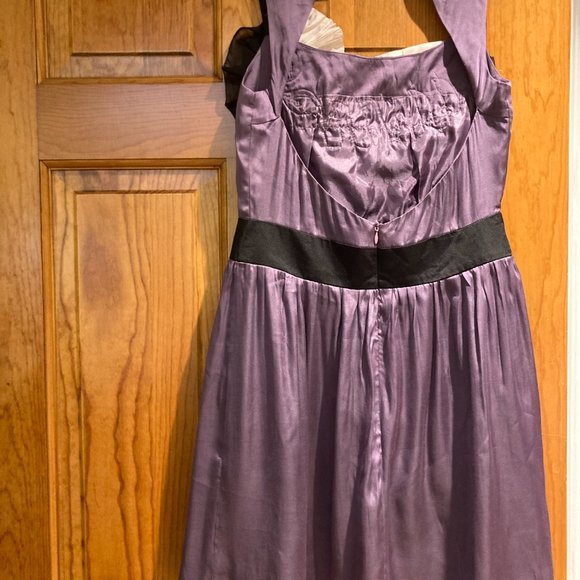 Modcloth Adorn You Dress Small NWOT Purple/Black with Ivory Flowers - Picture 3 of 4